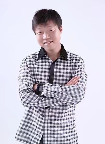 碧海升明月的第一张照片--长沙相亲服务中心