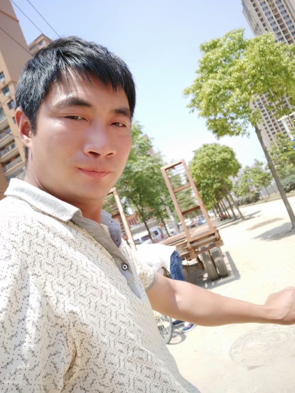 勇哥的第一张照片--长沙相亲服务中心