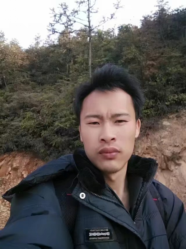 高富帅的第一张照片--长沙相亲服务中心
