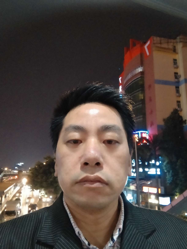 寻找真爱的第一张照片--长沙相亲服务中心