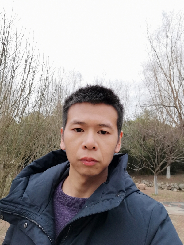 寞峰的第一张照片--长沙相亲服务中心