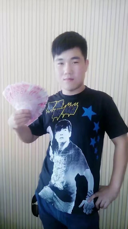 小飞的第二张照片--长沙相亲服务中心