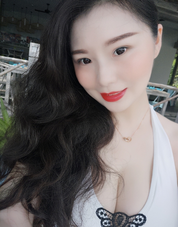 yoyo的第一张照片--长沙相亲服务中心
