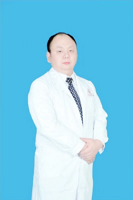小村医的第一张照片--长沙相亲服务中心