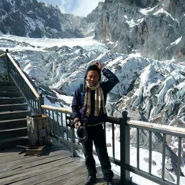 眯眯的第一张照片--长沙相亲服务中心