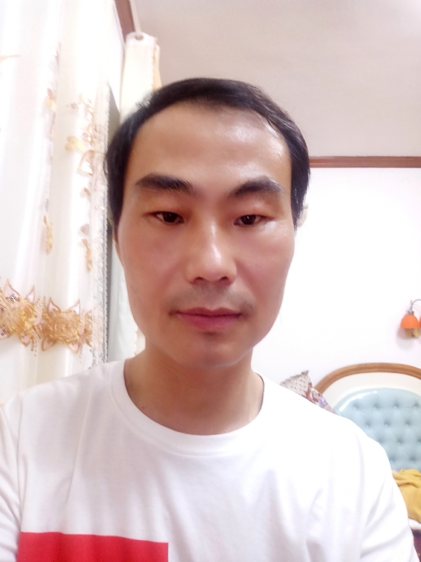 光明的第一张照片--长沙相亲服务中心