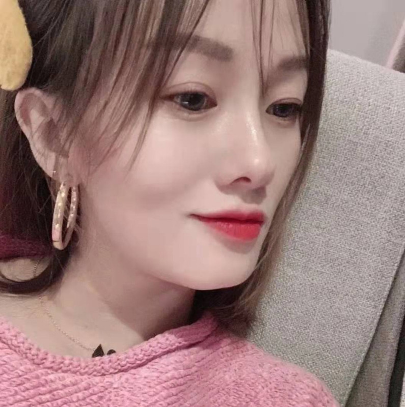 微醺的笑容的第一张照片--长沙相亲服务中心