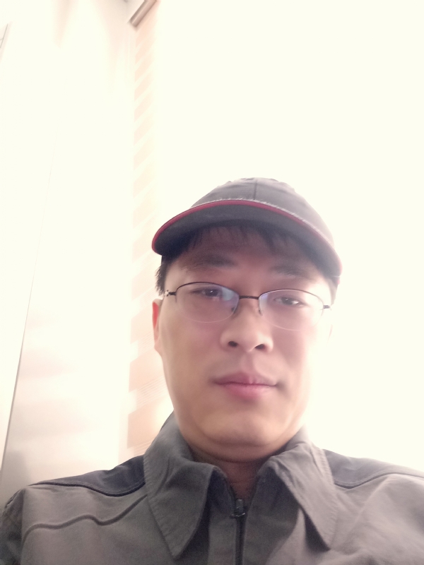 小马哥的第一张照片--长沙相亲服务中心