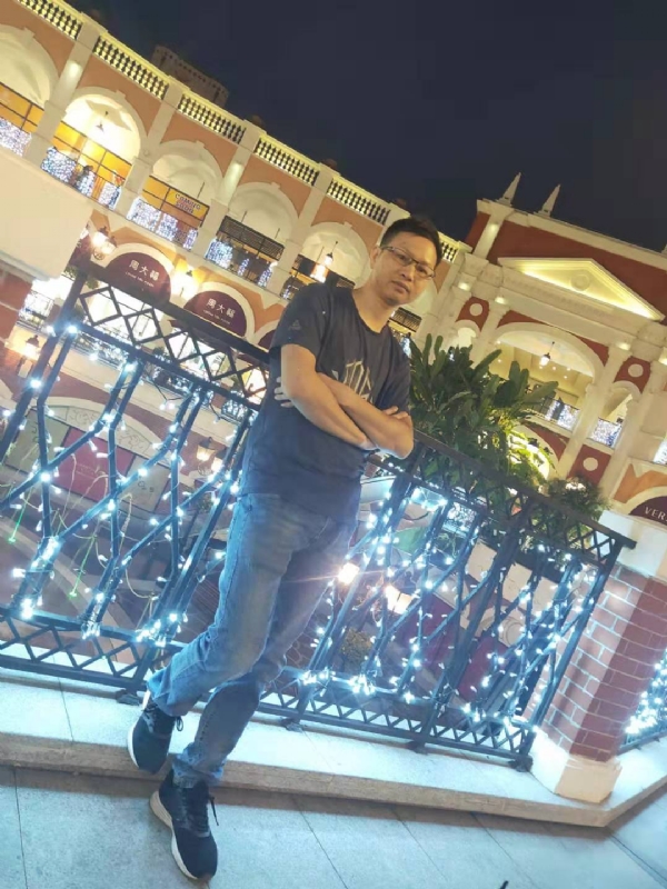 落单恋人的第一张照片--长沙相亲服务中心