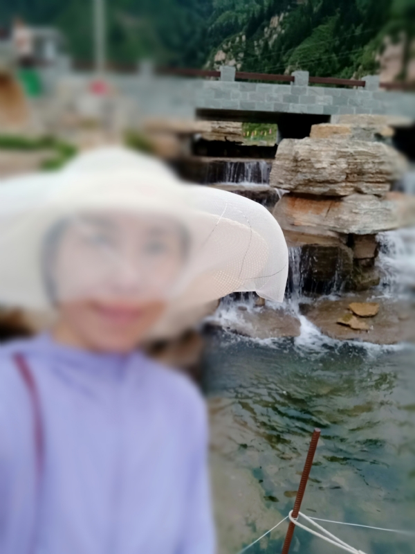 沥秋的第一张照片--长沙相亲服务中心