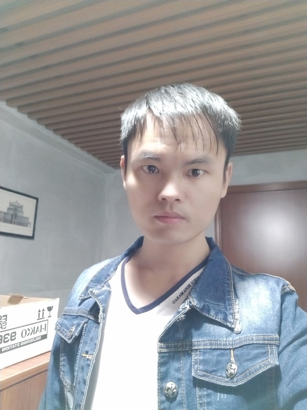 阿信的第一张照片--长沙相亲服务中心