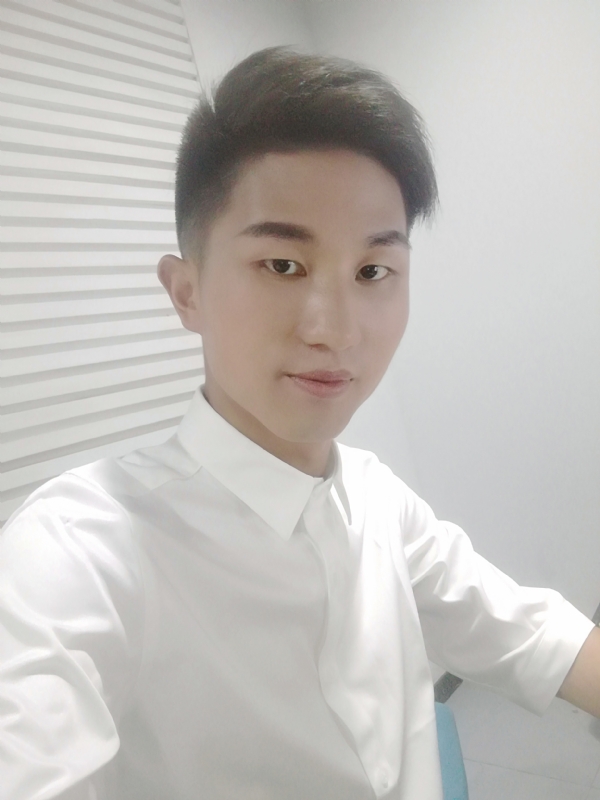 MrLi的第一张照片--长沙相亲服务中心