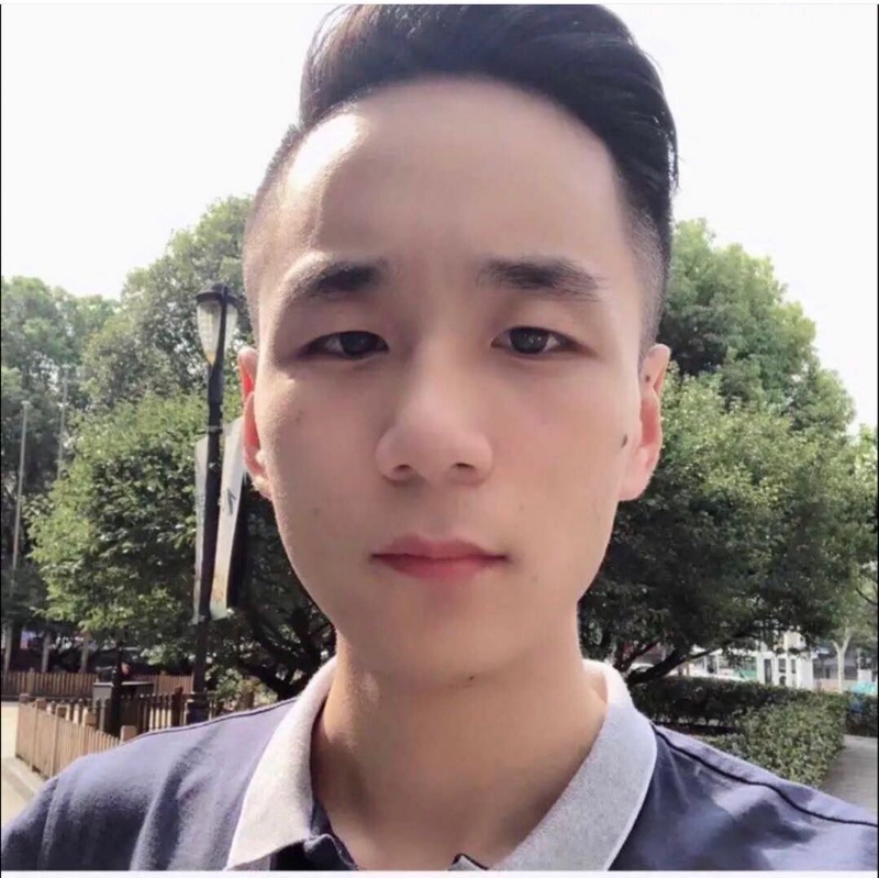 期待八月的雨的第一张照片--长沙相亲服务中心