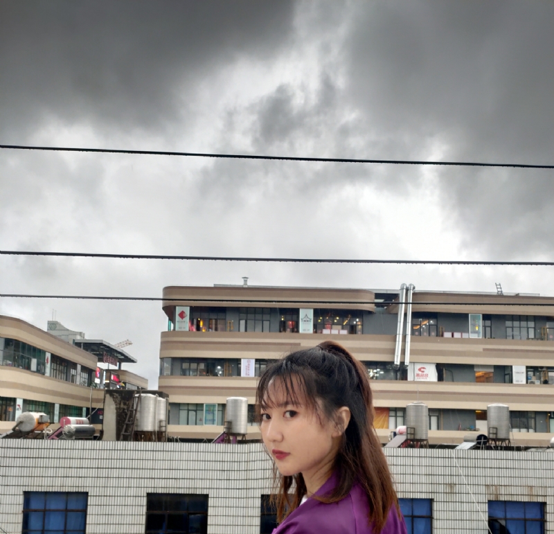 李家小姐的第三张照片--长沙相亲服务中心