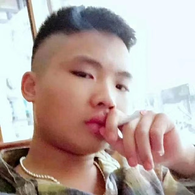 比比曾_的第一张照片--长沙相亲服务中心