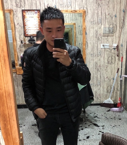 知足常乐的第一张照片--长沙相亲服务中心