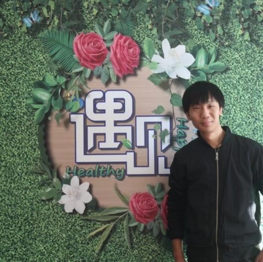 影视人~混爷张的第一张照片--长沙相亲服务中心