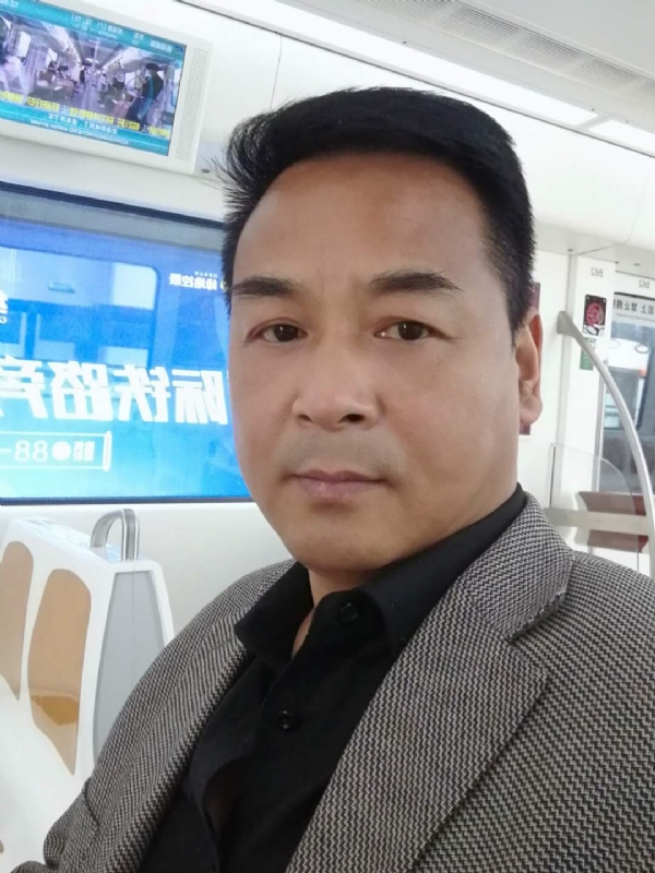 雪豹的第二张照片--长沙相亲服务中心
