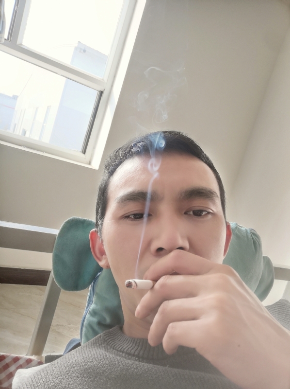 殇情的第一张照片--长沙相亲服务中心