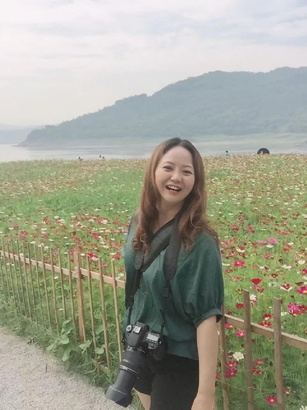花雨的第一张照片--长沙相亲服务中心