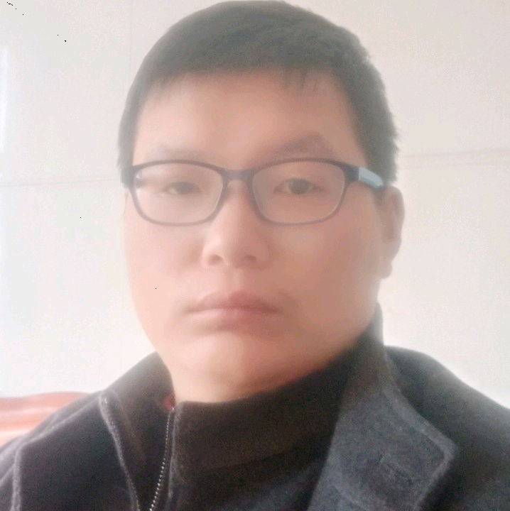 小男人的第一张照片--长沙相亲服务中心