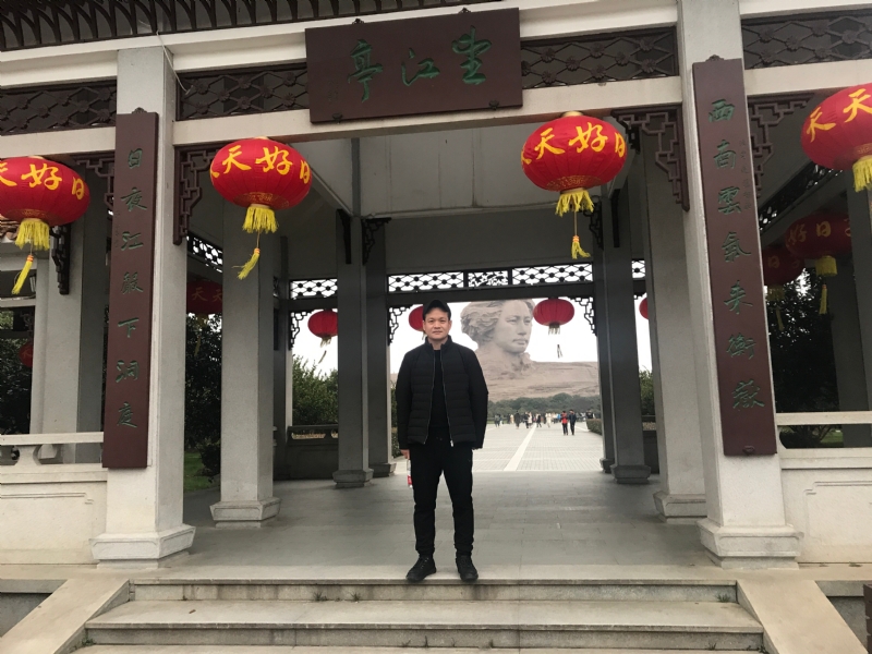 风继续吹的第一张照片--长沙相亲服务中心