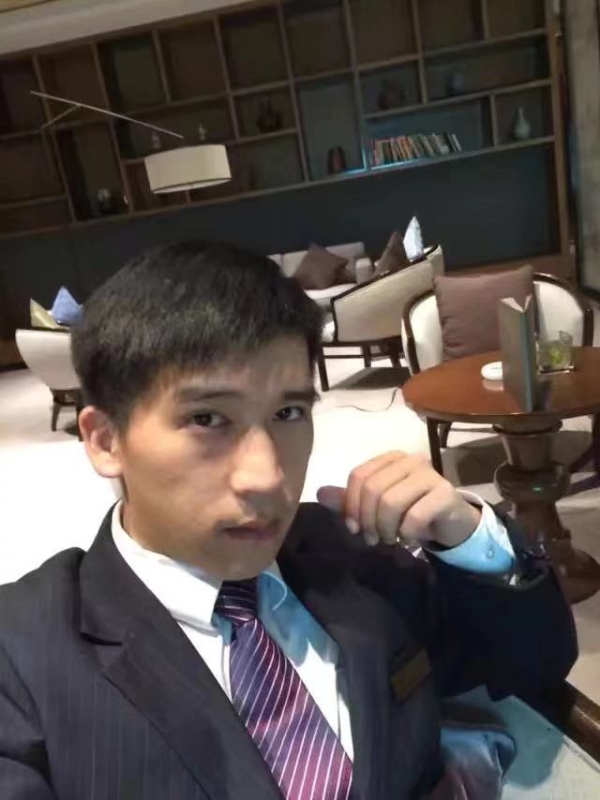 一条孤独的鱼的第二张照片--长沙相亲服务中心