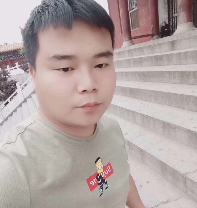 无邪的第一张照片--长沙相亲服务中心