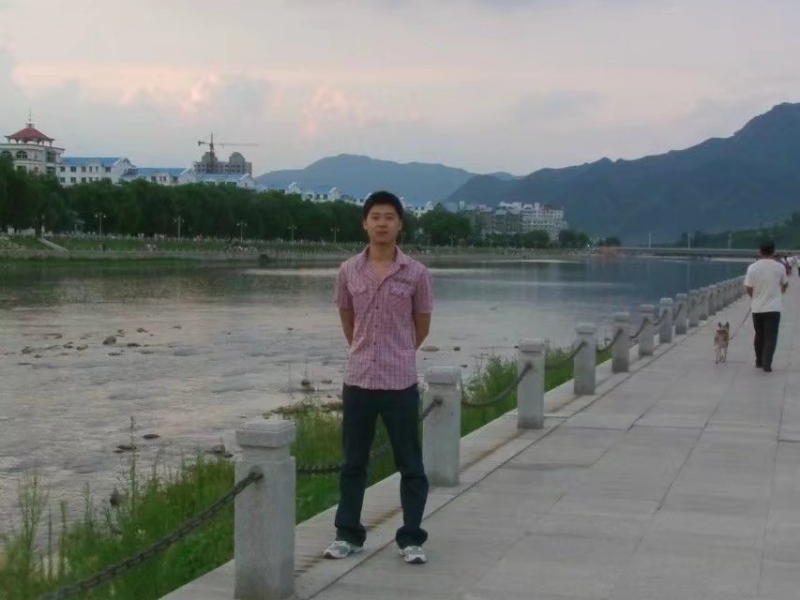 王王的第一张照片--长沙相亲服务中心