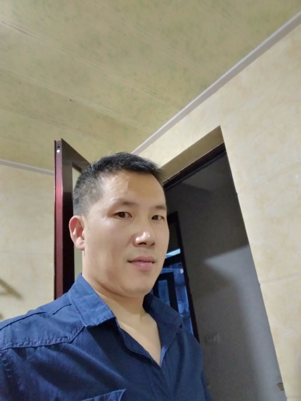 余生搀扶走的第一张照片--长沙相亲服务中心