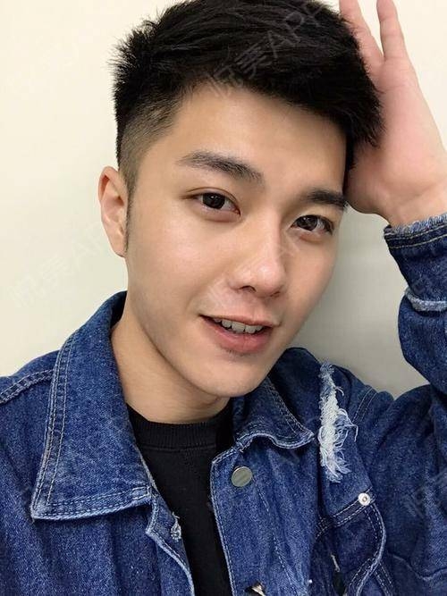 莱威体育赵的第二张照片--长沙相亲服务中心
