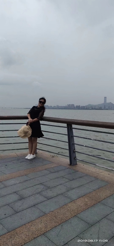清秋的第一张照片--长沙相亲服务中心