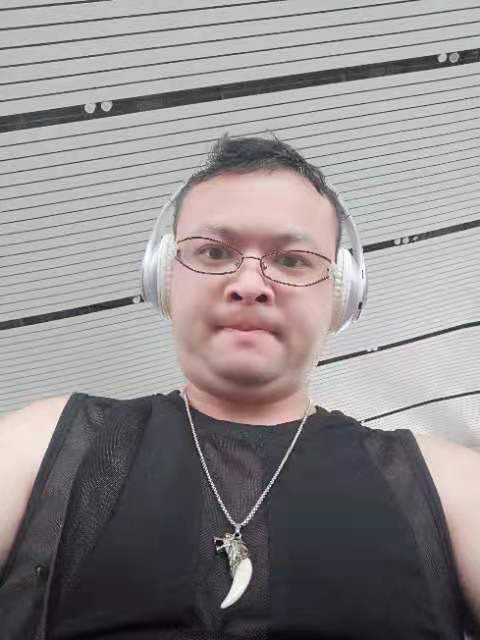 醉叶孤城的第一张照片--长沙相亲服务中心