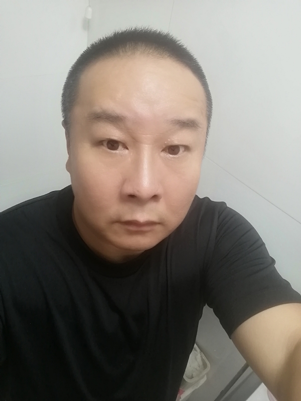 一束光的第一张照片--长沙相亲服务中心