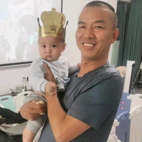 爱辣的鱼的第一张照片--长沙相亲服务中心