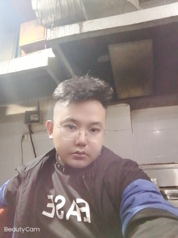 棒哥的第一张照片--长沙相亲服务中心