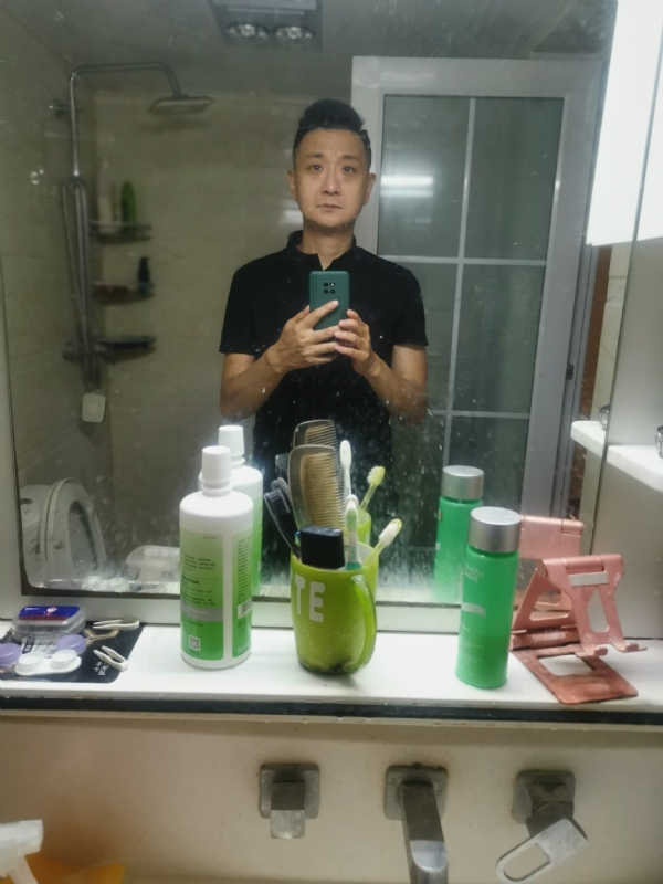 龙少的第一张照片--长沙相亲服务中心