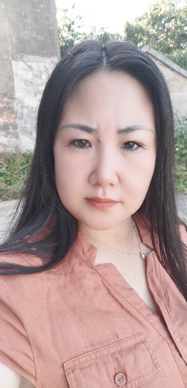 乖乖一女的第一张照片--长沙相亲服务中心