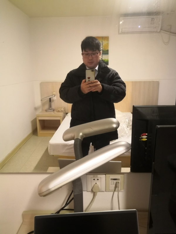胡先生的第二张照片--长沙相亲服务中心