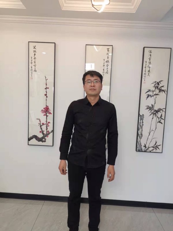 情义比天高的第一张照片--长沙相亲服务中心