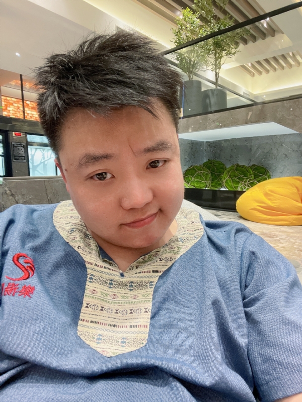 小恶魔的第二张照片--长沙相亲服务中心