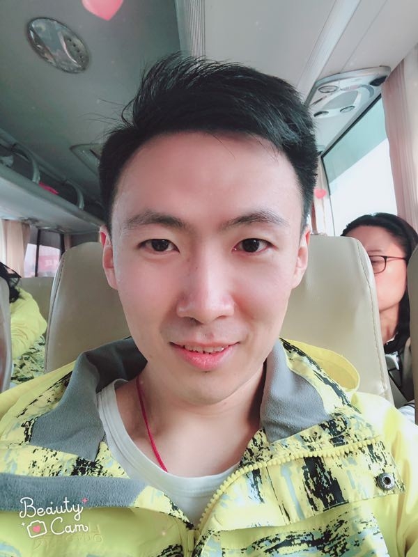 郭白白的第二张照片--长沙相亲服务中心