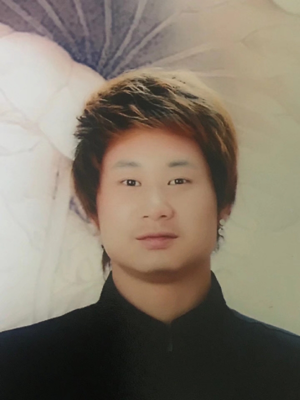 咮辛的第一张照片--长沙相亲服务中心