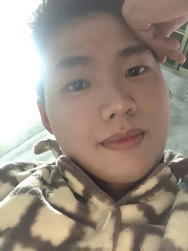 她的第四张照片--长沙相亲服务中心