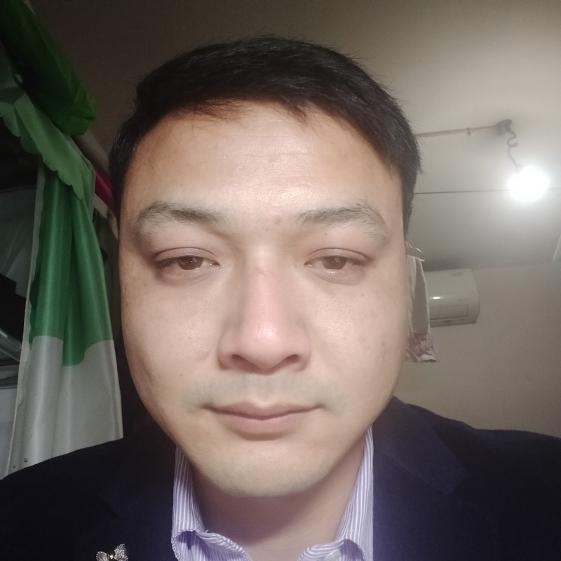 诸先生的第一张照片--长沙相亲服务中心