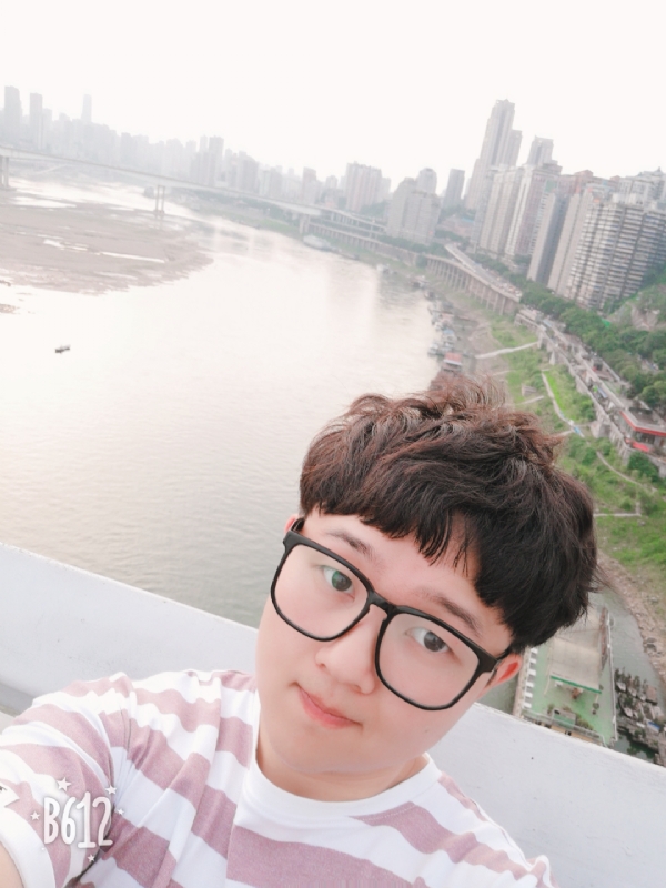 白夜行中人的第二张照片--长沙相亲服务中心