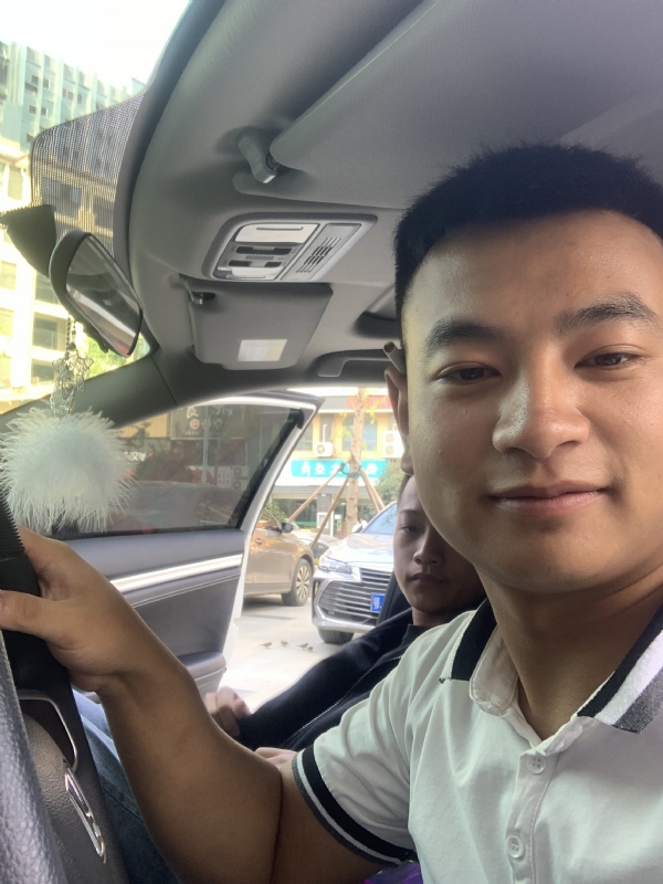 古有风琴的第三张照片--长沙相亲服务中心