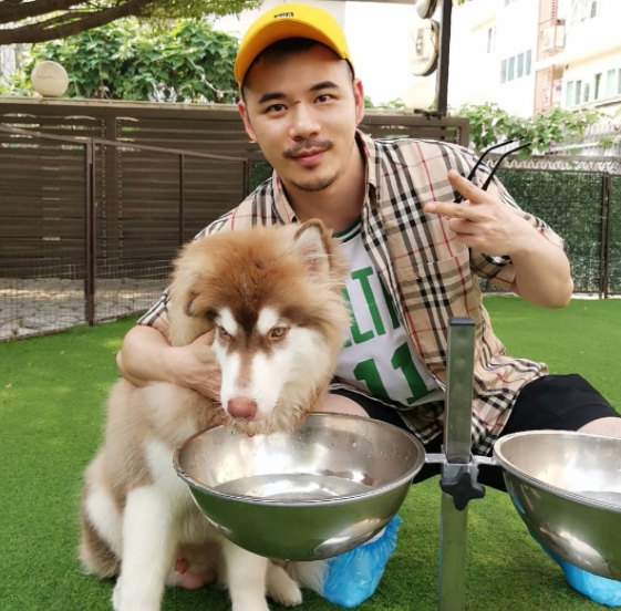 坚持的第一张照片--长沙相亲服务中心