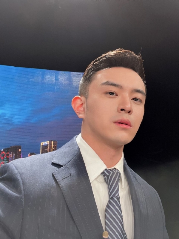 韩哥的第二张照片--长沙相亲服务中心