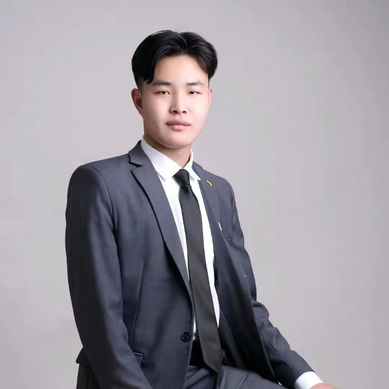 孤独的狼的第一张照片--长沙相亲服务中心